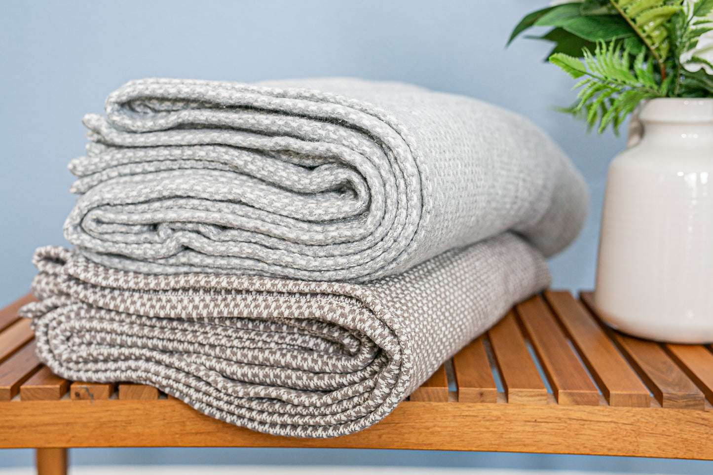 100% Spanish Cotton Blanket 92"x100"