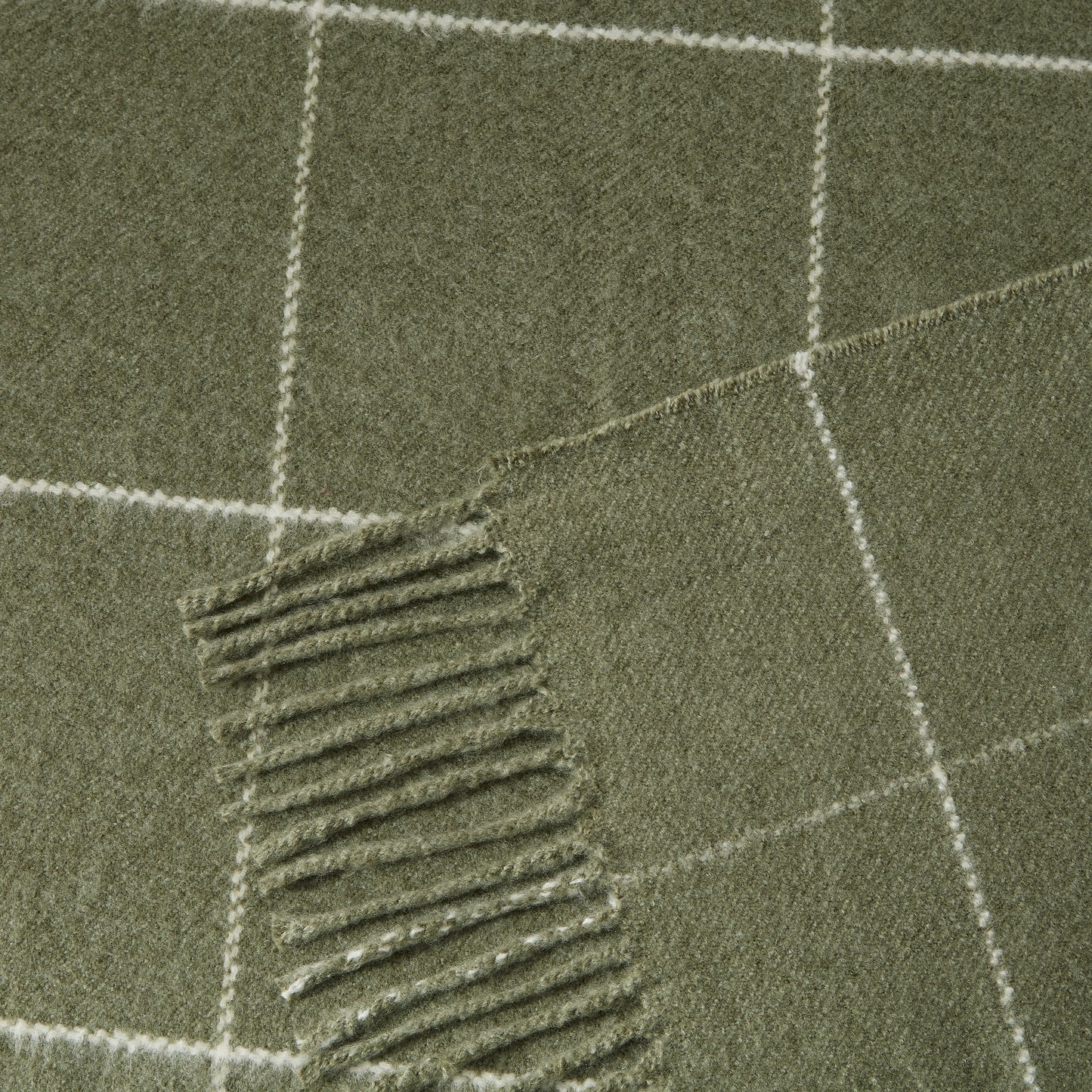Cashmere-Like Throw (Windowpane) 50x60"